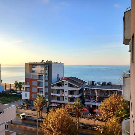Amaris Apartment Durrës Exteriör bild