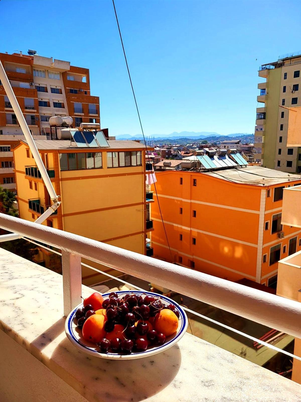 Amaris Apartment Durrës Exteriör bild
